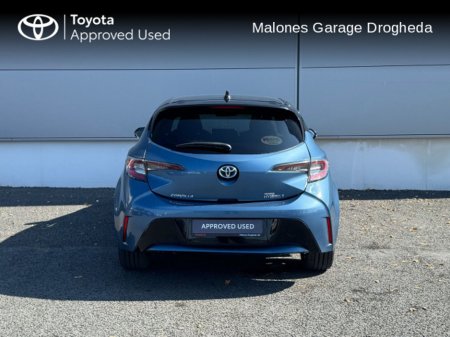 2021 Toyota Corolla 1.8 Hybrid Luna Sport Call Now 041 980 2420 €26,950