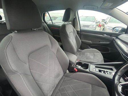 2020 Volkswagen Golf  €22,850 thumbnail