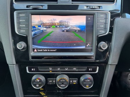 2015 Volkswagen Golf HIGHLINE 1.4 TSI AUTO // NEW NCT // REVERSE CAMERA // DUAL ZONE CLIMATE CONTROL €14,750