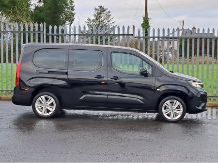 2025 Opel Combo Life DESIGN 7-SEATER ELECTRIC 52KWH **SOLD** €24,950