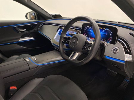 2025 Mercedes-Benz E Class E 300 e PHEV AMG AUTO, Reversing Camera, Heated Seats €77,950 thumbnail