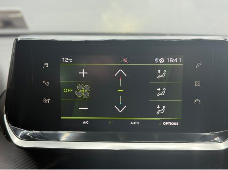 2020 Peugeot 2008 ALLURE 1.2 100 4DR €18,950 thumbnail