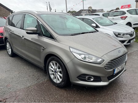 2017 Ford S-Max TITANIUM  7 Seater €11,900
