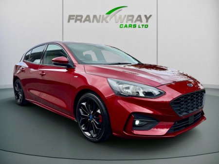 2018 Ford Focus ST-LINE X 1.5 TDCI**FLAT BOTTOM STEERING WHEEL**SAT NAV**HEATED SEATS**MINT**FSH** €17,450