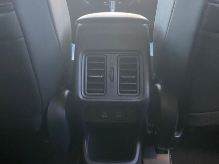 2025 Honda HR-V E HEV Advance €42,995 thumbnail