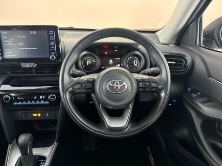 2024 Toyota Yaris Cross LUNA 4DR AUTO €28,950 thumbnail