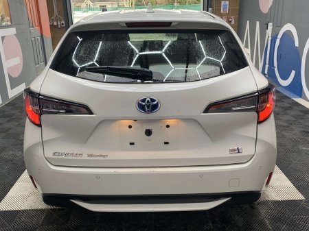 2020 Toyota Corolla ONLY €18950! Toyota Corolla Estate 1.8 Hybrid / Reverse Camera / Cruise Control / Toyota Corolla Automatic €18,950