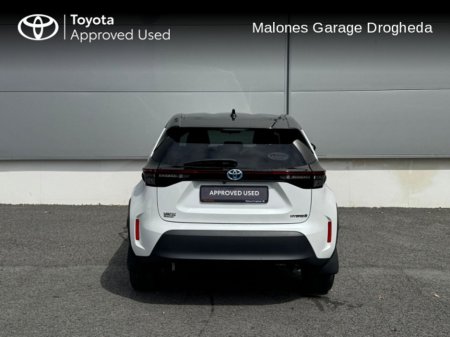 2023 Toyota Yaris Cross 1.5 Hybrid Luna Sport Call Now 041 980 2420 €30,950