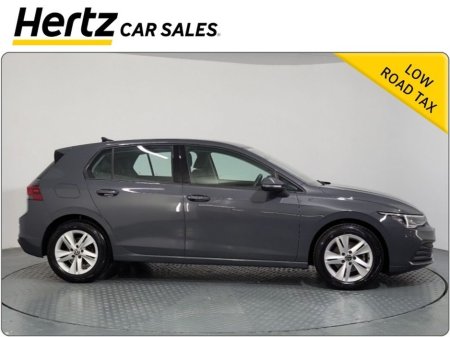 2024 Volkswagen Golf Life 115HP 2.0TDI Diesel Manual €28,495