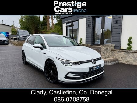 2021 Volkswagen Golf 2.0 TDI STYLE AUTOMATIC DSG,BODY KIT,PURE WHITE,FRONT AND REAR PARK SENSORS,PARK ASSIST,REVERSE CAMERA,AMBIENT LIGHTING,XENON LIGHTS,VIRTUAL COCKPIT,APPLE CAR PLAY,SAT NAV,ONE OWNER,FULL VW HISTORY €28,300