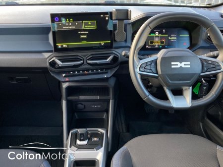 2025 Dacia Duster Expression 1.6 HEV €30,950 thumbnail