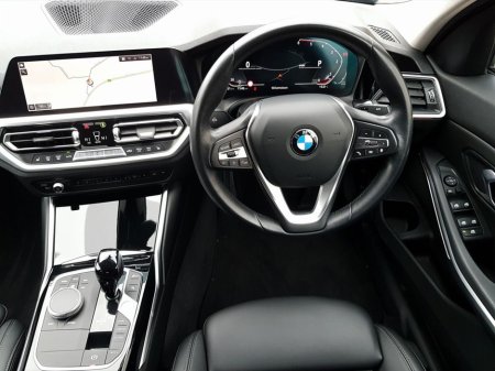 2022 BMW 3 Series 318d SE €39,995 thumbnail