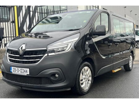 2020 Renault Trafic 9 Seat 170hp auto Sport €34,950