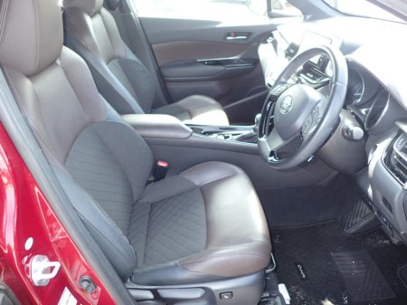 2017 Toyota C-HR G Spec €17,500