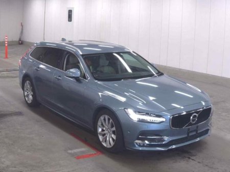 2020 Volvo V90 2.0D4 MOMENTUM 5DR ESTATE AUTOMATIC // STUNNING CAR // BUY WITH CONFIDENCE AA AND SIMI APPROVED DEALER 2026 // FINANCE ARRANGED // ALL TRADE INS WELCOME