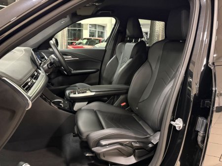 2025 BMW X1 25e M-SPORT PRO X-DRIVE=FULL LEATHER//ONLY 11000 MILES//AS NEW=BMW WARRANTY UNTIL 06/2028=TAILORED FINANCE PACKAGES AVAILABLE=TRADE IN'S WELCOME €52,995 thumbnail