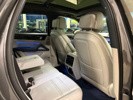 2020 Porsche Cayenne 3.0 V6 E-HYBRID=HUGE SPEC//PAN ROOF//201 D REG=TAILORED FINANCE PACKAGES INCL PCP AVAILABLE=TRADE IN'S WELCOME €59,995 thumbnail