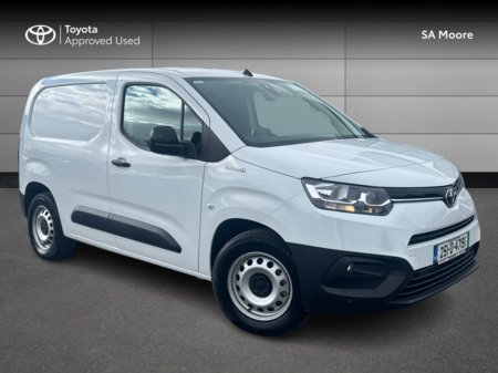 2025 Toyota Proace City 50KW - DISPLAY STOCK - GREAT VALUE €30,750