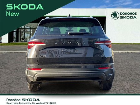 2026 Skoda Karoq Selection Plus 2.0TDI 115HP - Available for immediate 261 delivery €44,995 thumbnail