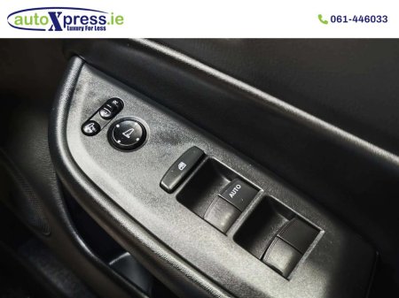 2023 Honda Fit 1.5 EHEV BASIC Hybrid, Automatic, Reversing camera €18,600 thumbnail