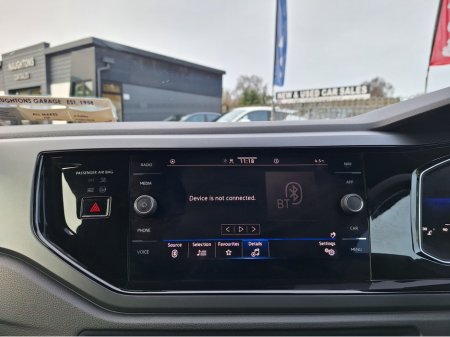 2022 Volkswagen Taigo R-LINE 1.0 TSI 110HP *Top Spec/Heated Seats/Automatic/Reverse Camera* thumbnail