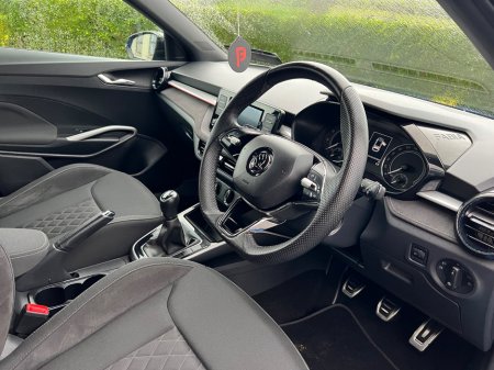 2024 Skoda Fabia 1.0 MPI 65HP AMBITION €20,950 thumbnail