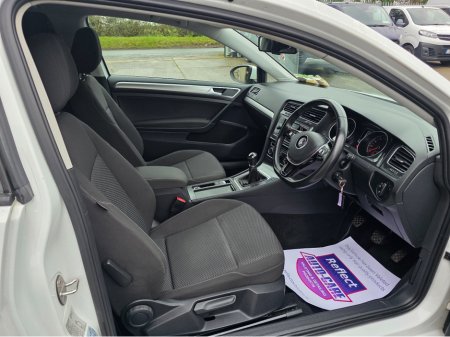2019 Volkswagen Golf VAN 1.6 TDI MANUAL 5SPEED 115HP 2DR €11,950 thumbnail