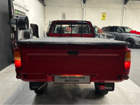 1996 Toyota Hilux 2.4D PICK UP MINT CONDITION €29,950 thumbnail