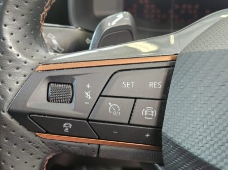 2023 Cupra Formentor e-Hybrid 204hp DSG €27,950 thumbnail