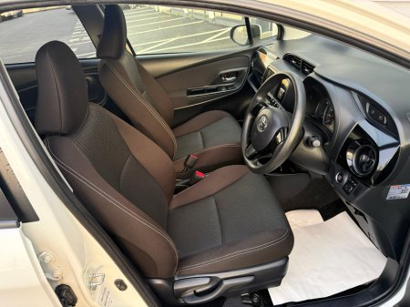 2020 Toyota Yaris  €12,990 thumbnail