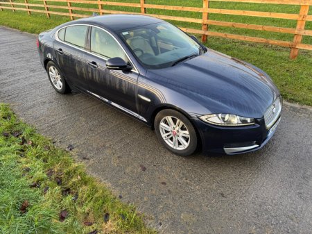 2014 Jaguar XF 2.2 D Luxury (163PS) €6,295