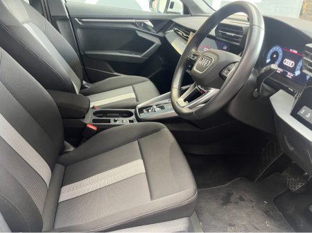 2022 Audi A3 ONLY €29950! 2022 AUDI A3 AUTOMATIC 1.0 TFSI / 17k KMs / REVERSE CAMERA , ADAPTIVE CRUISE , HEATED SEATS & MORE €29,950 thumbnail