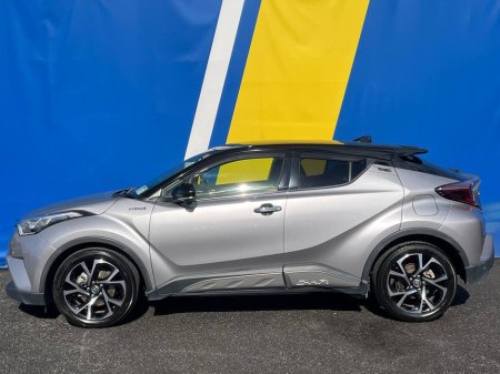 2018 Toyota C-HR 1.8 HYBRID AUTO // DIAMOND CUT ALLOYS // PARKING SENSORS // ADAPTIVE CRUISE CONTROL €19,900