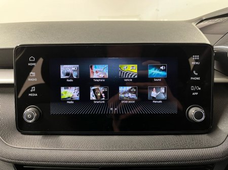 2025 Skoda Fabia Selection 1.0MPI 80BHP - Reversing Camera - Air-Conditioning - Cruise Control - Auto Lights/Wipers - Apple CarPlay/Android Auto €23,950 thumbnail