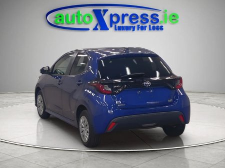2022 Toyota Yaris 1.5 Hybrid X Automatic €20,995 thumbnail