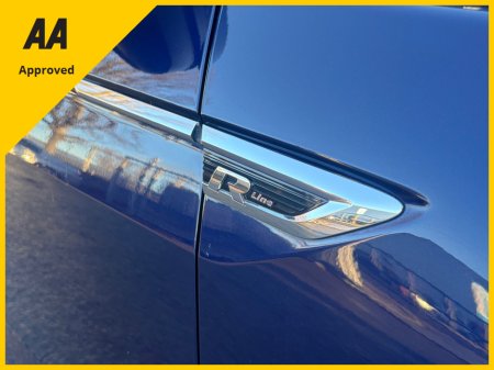 2017 Volkswagen Tiguan 2.0 TDI R-LINE 4MOTION 5DR AUTO 190PS FULLY LOADED WITH SPEC €18,950 thumbnail