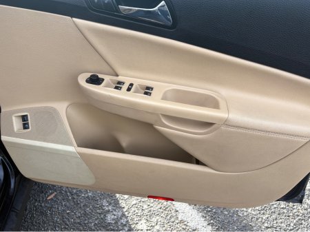 2007 Volkswagen Passat HIGHLINE 1.6 FSI B6 VARIANT €3,995 thumbnail