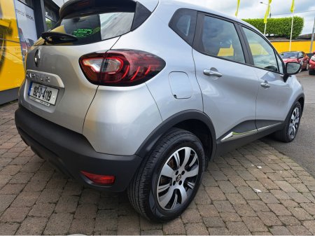 2019 Renault Captur PLAY  4DR  PETROL  90BHP €13,750