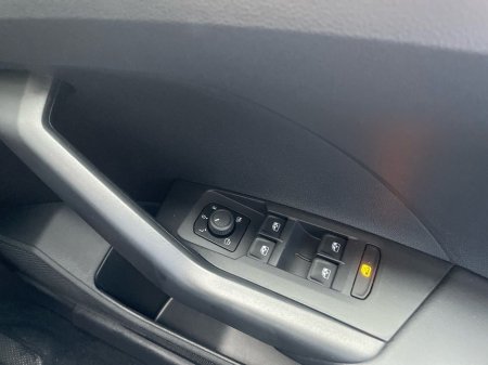 2025 Volkswagen T-Cross T-CROSS EDITION 75 1.0 M5F 95HP €27,975 thumbnail