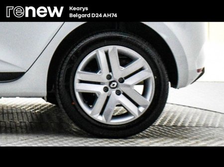 2020 Renault Clio Dynamique TCe 100 MY19 €13,900 thumbnail