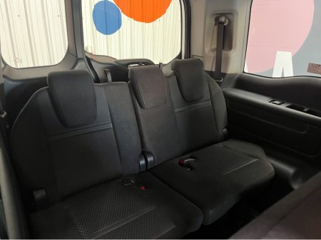 2019 Honda Stepwagon €25950! 2019 HONDA STEPWAGON 7 SEATER AUTOMATIC HYBRID SENSING 2.0 / REVERSE CAMERA / CRUISE CONTROL / AUTOMATIC DOORS €25,950 thumbnail