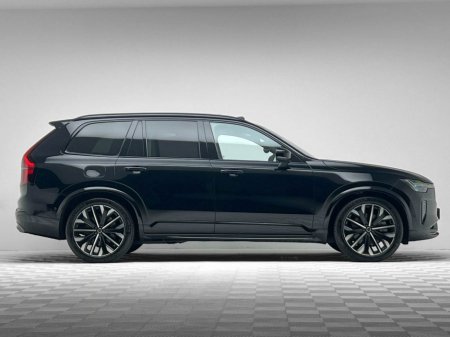 2025 Volvo XC90 ULTRA T8 RECHARGE 2.0 PHEV *7 SEATER* €87,990 thumbnail