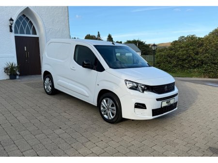 2021 Peugeot Partner PROFESSIONAL 100bhp GT Spec