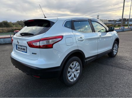 2014 Nissan Qashqai 1.5 DCI ACENTA SMART V VISION 110PS 5DR €9,950