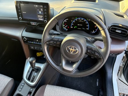 2022 Toyota Yaris Cross  €26,950 thumbnail