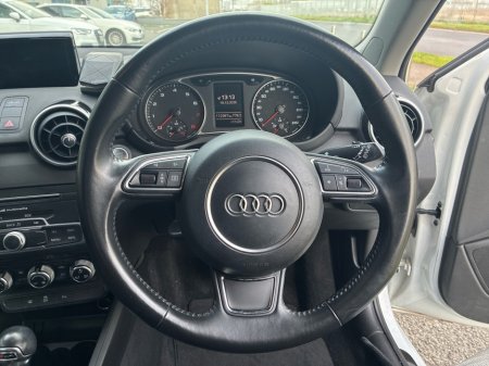 2016 Audi A1 1.0  Petrol Automatic TFSI €14,950 thumbnail