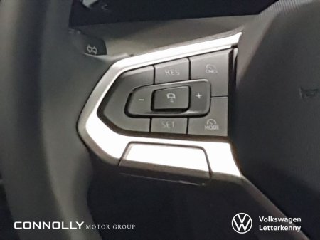 2026 Volkswagen Golf EDITION 75 2.0 TDI 116HP SAT NAV/SPAREWHEEL €40,956 thumbnail