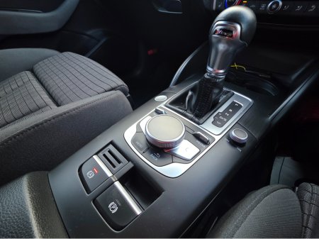 2017 Audi A3 SPORTS EDITION 1.4 TFSI  VIRTUAL COCKPIT - NAVIGATION -CARPLAY ANDROID AUTO - REVERSING CAMERA / PARKING SENSORS - DRIVE MODE €18,500 thumbnail