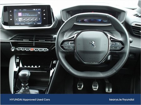 2023 Peugeot 2008 1.2 Puretech 100bhp Allure €24,797