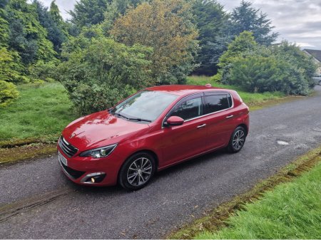 2015 Peugeot 308 1.2 5DR AUTO LOW KMS €11,899